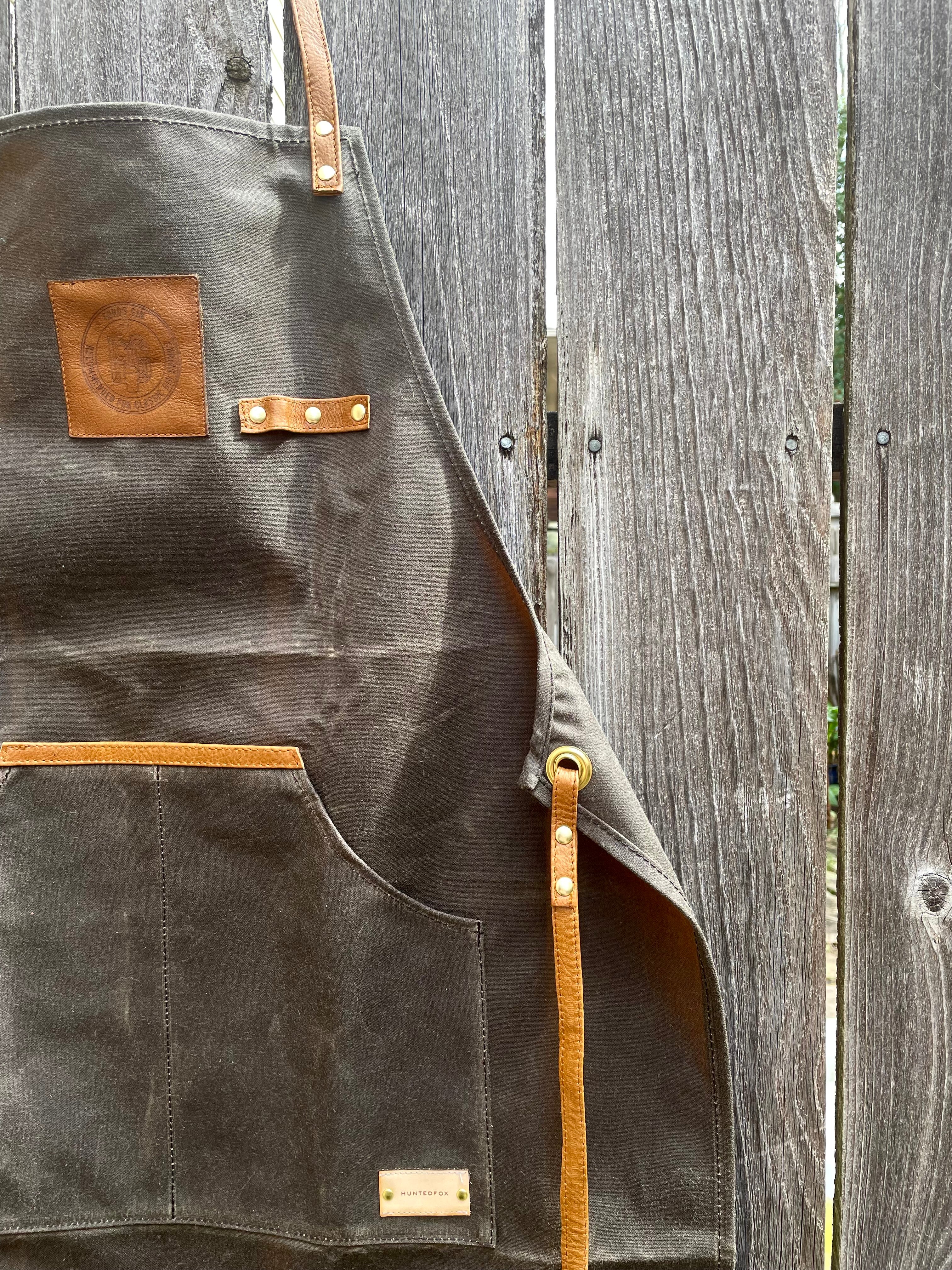 Custom Apron | Olive Green Waxed Canvas Apron with Brown Leather Pocket ea