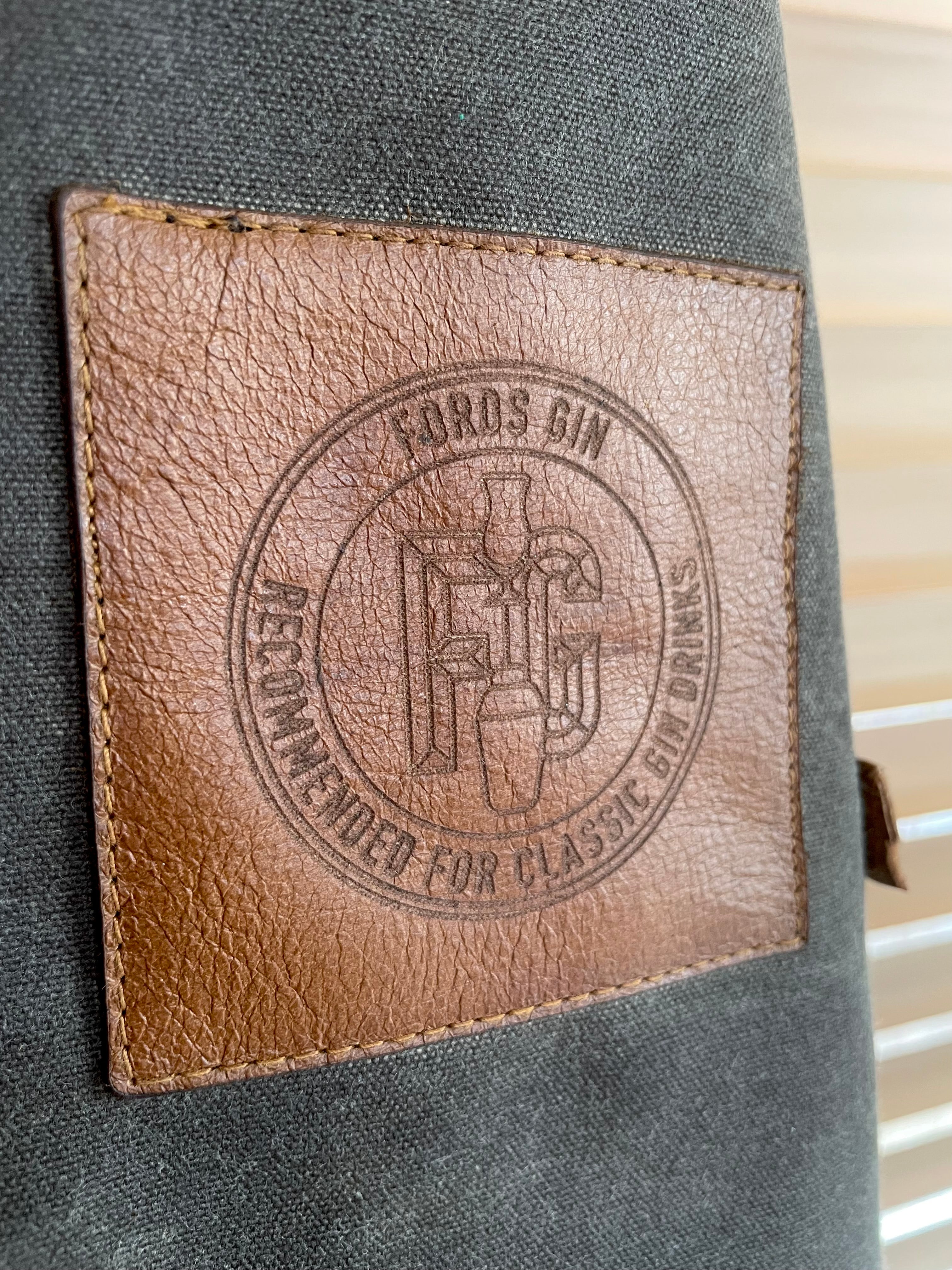Custom Apron | Olive Green Waxed Canvas Apron with Brown Leather Pocket ea
