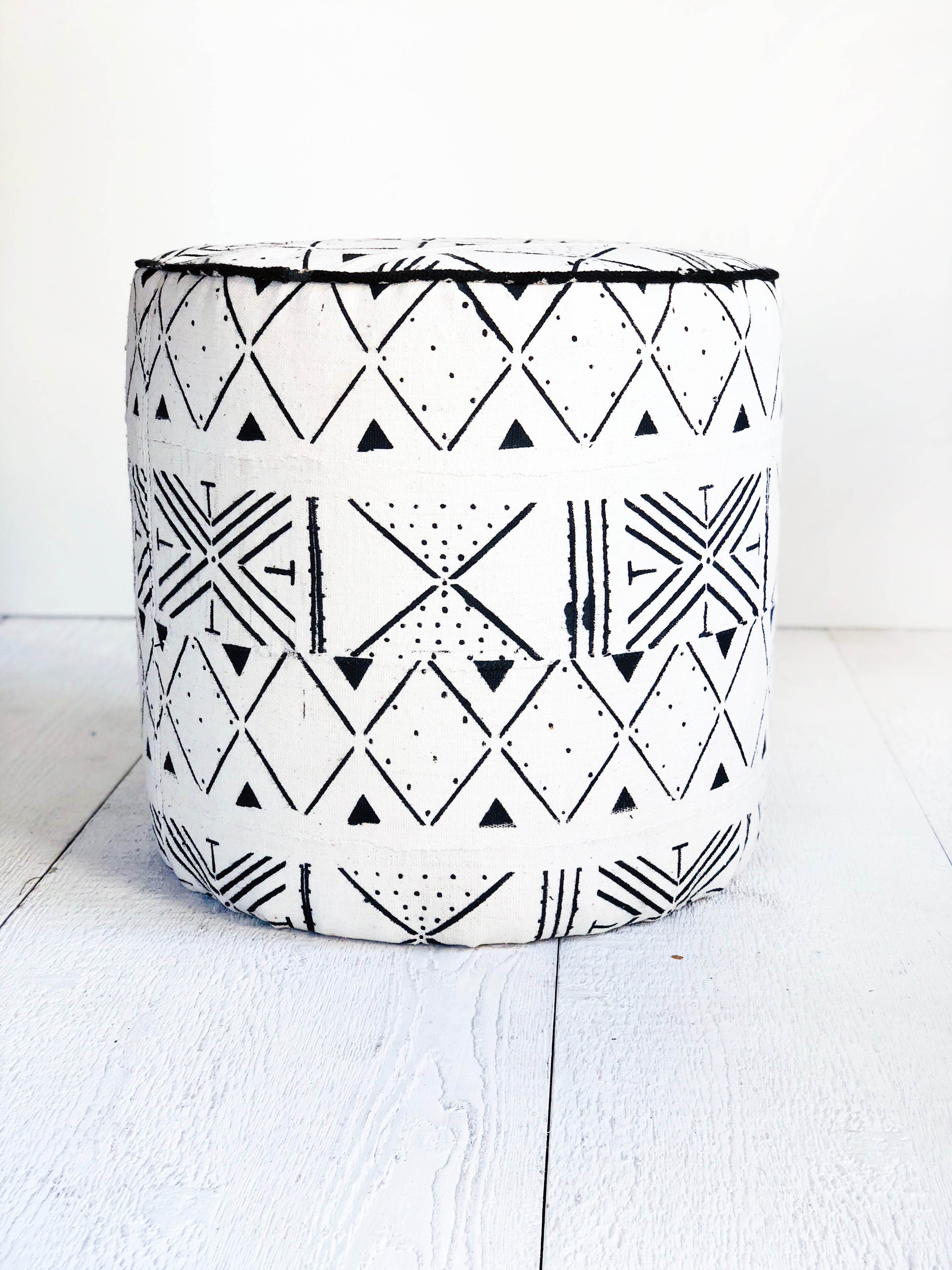 Ottoman | COM Custom Round Ottoman Foot Stool or Pouf