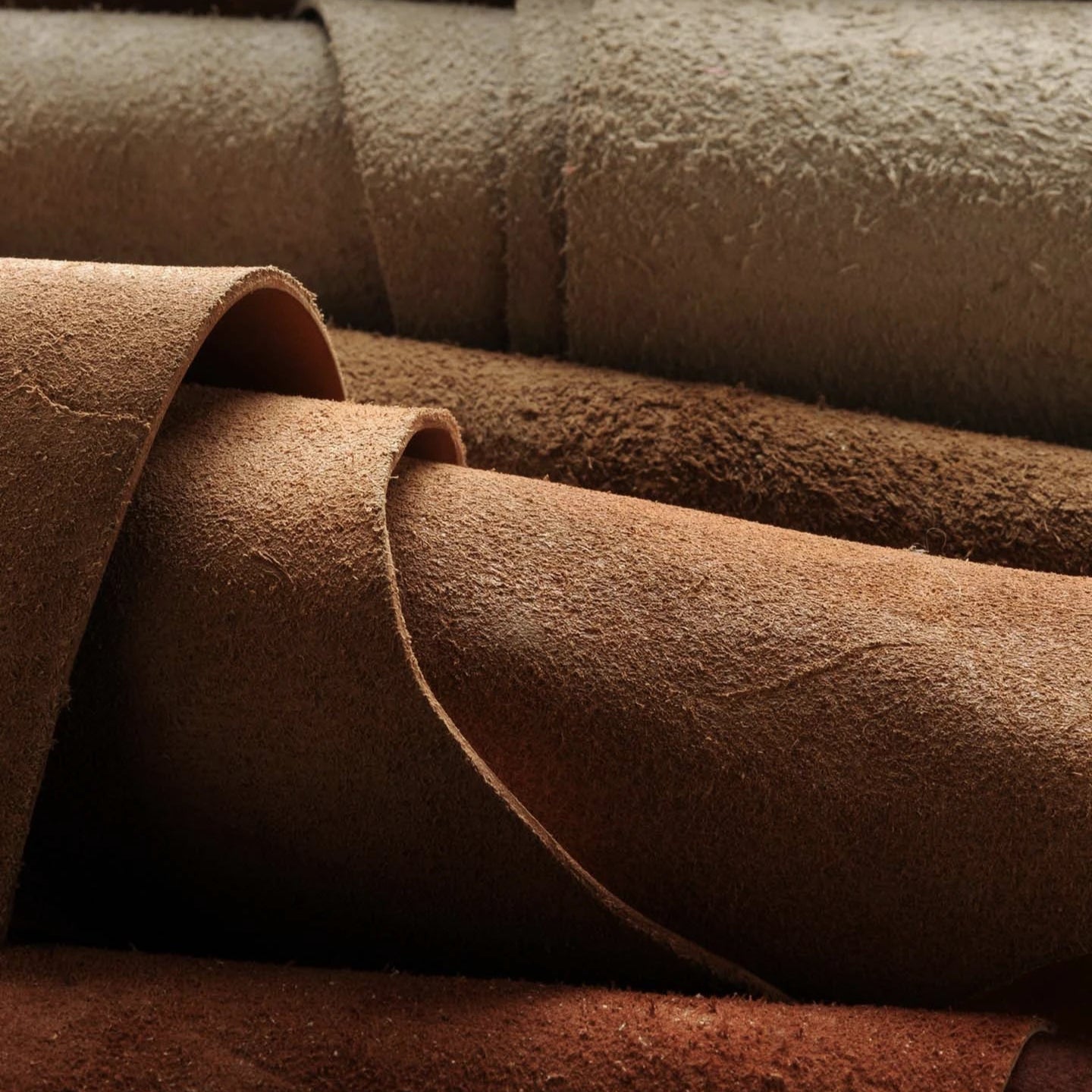 Premium Leather Samples – Headboards, Ottomans & Seating Buffalo | Sand